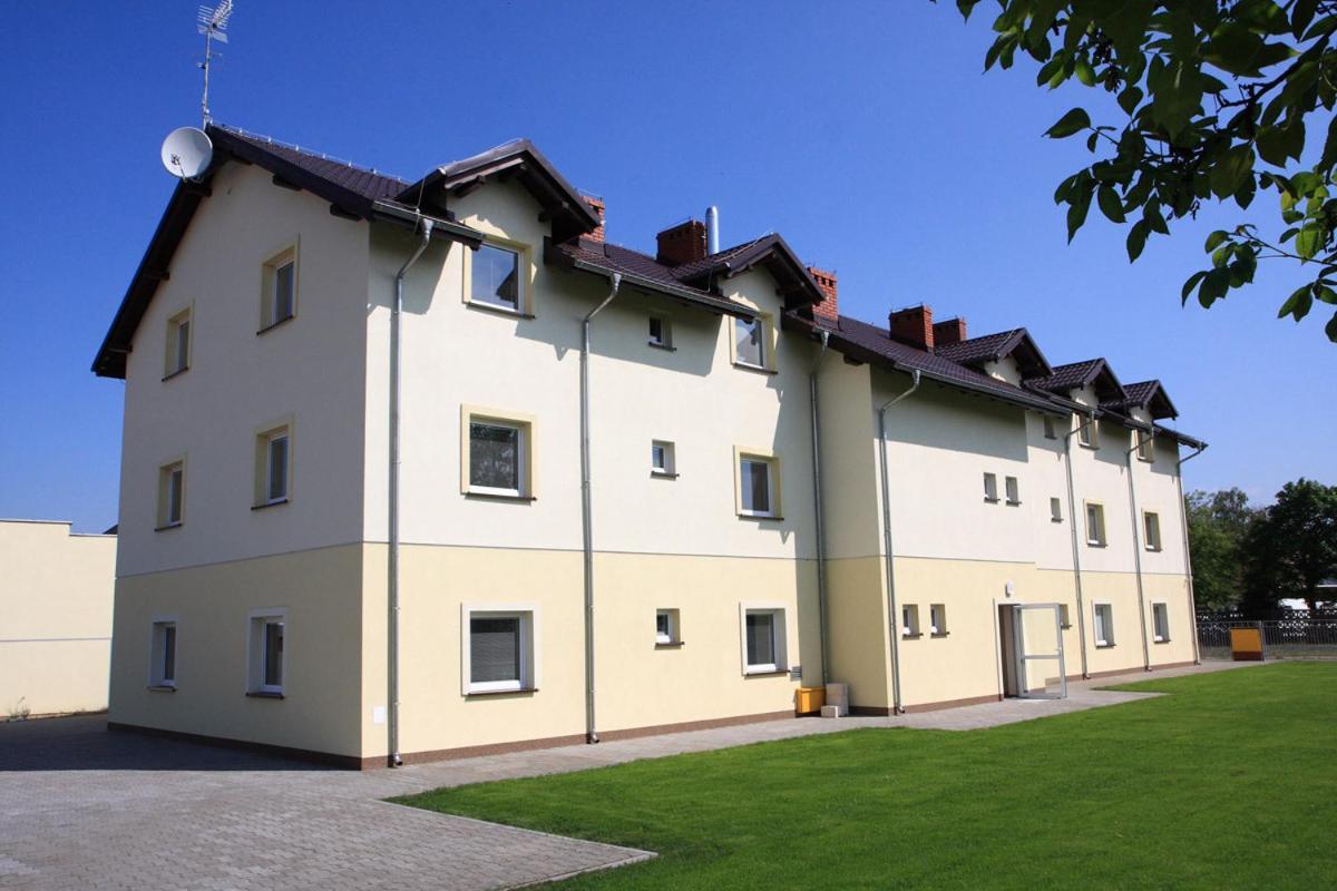 Leo Hostel Πόζναν Εξωτερικό φωτογραφία