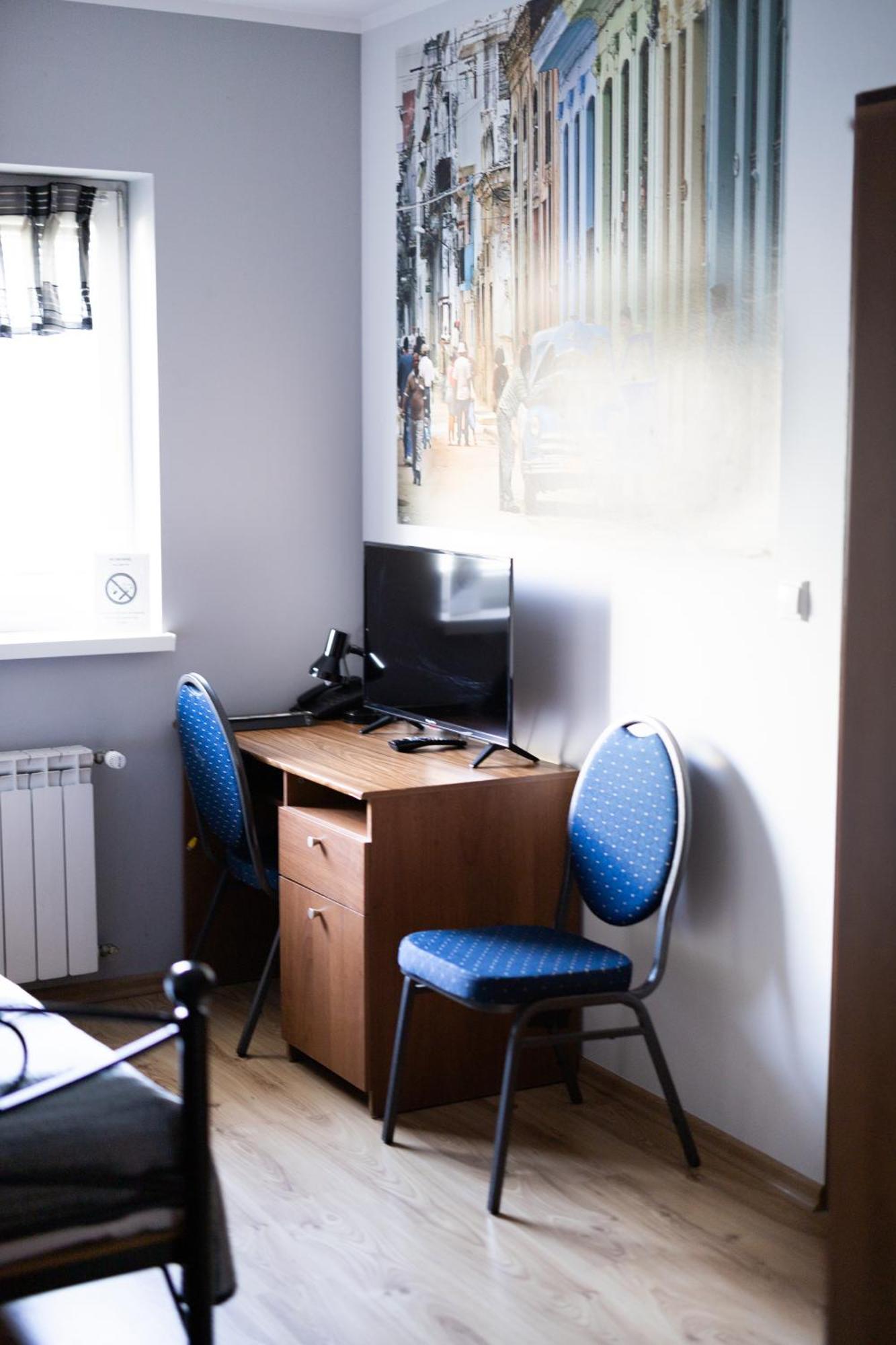 Leo Hostel Πόζναν Εξωτερικό φωτογραφία