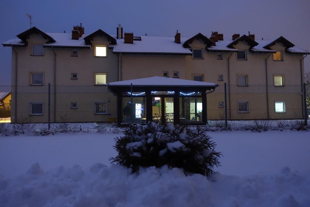 Leo Hostel Πόζναν Εξωτερικό φωτογραφία
